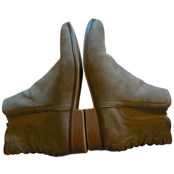 Limelight Dylan Laced Back Booties Women’s Size 11 Gray Ankle Boots 1” Heel - Picture 7 of 12